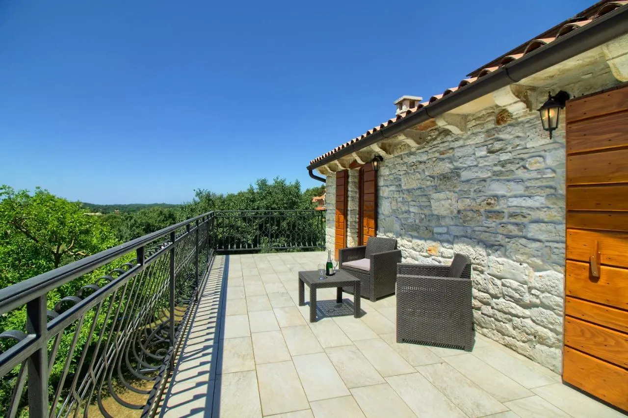 Casa de Férias Villa Taki With Private Pool Near Rovinj Kanfanar