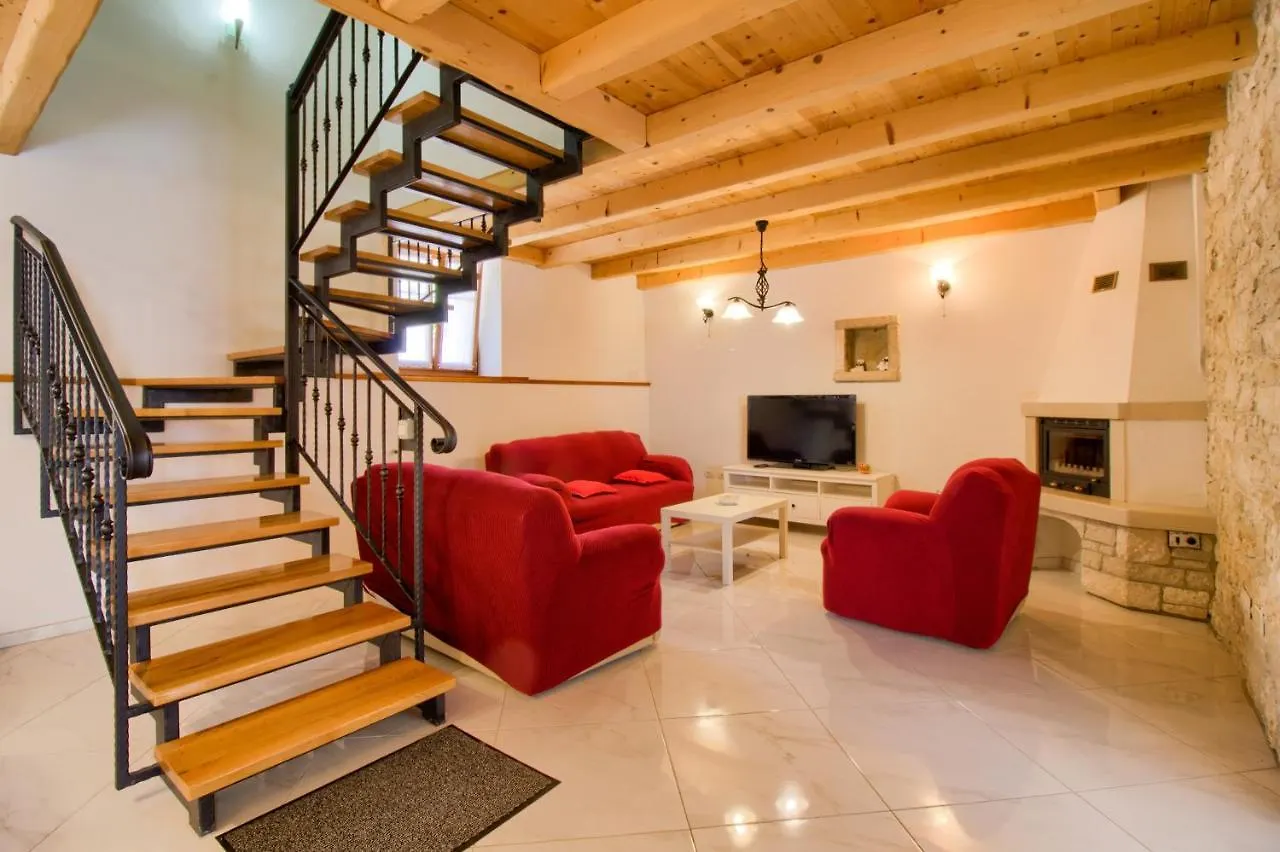 Villa Taki With Private Pool Near Rovinj Kanfanar Croácia